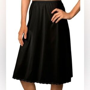Vanity Fair Black Satin Half Slip Lingerie Skirt Lace Trim Medium Vintage A-Line